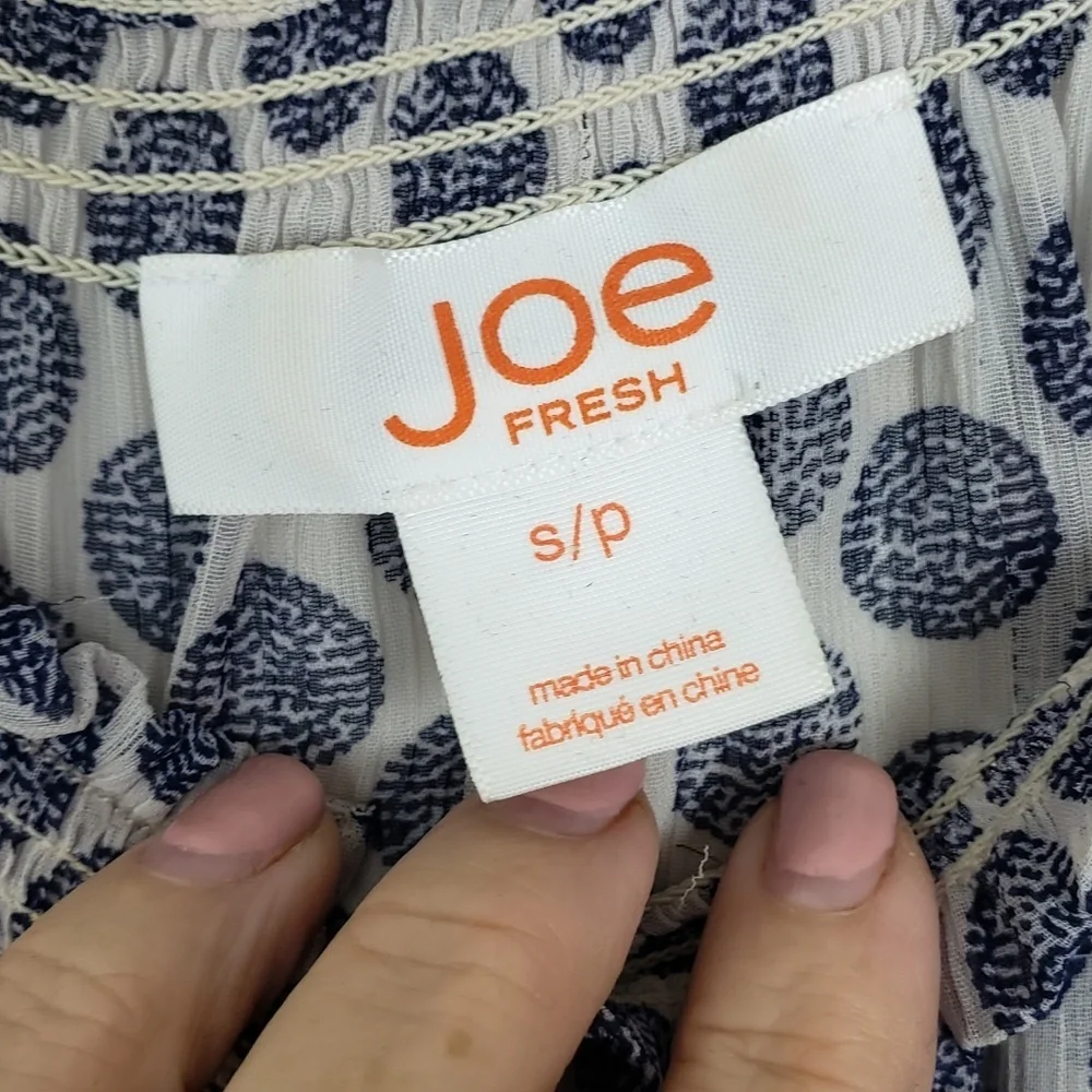 Joe Fresh short sleeve top H17